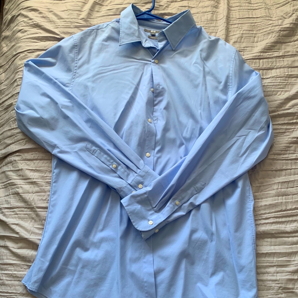 Slim fit dress shirt